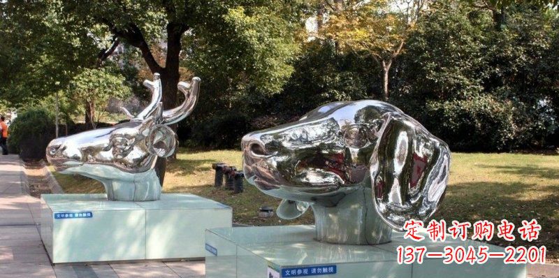 温州不锈钢鹿和狗头公园雕塑