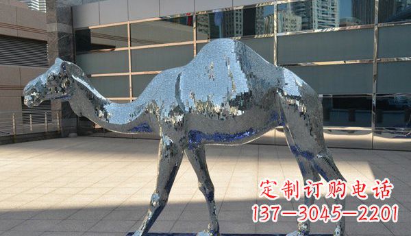 温州不锈钢骆驼动物雕塑