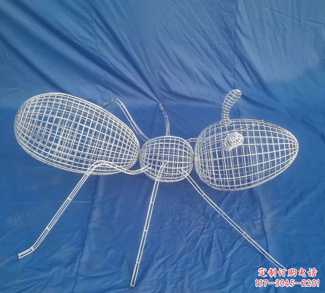 温州不锈钢蚂蚁镂空雕塑1