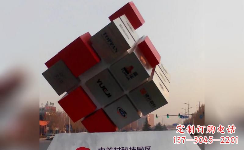 温州不锈钢魔方雕塑艺术精灵的精彩表现