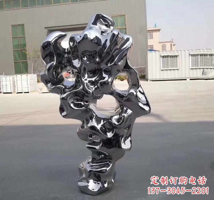 温州太湖石雕塑精美的艺术瑰宝
