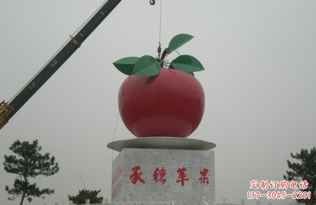 温州不锈钢苹果景观雕塑