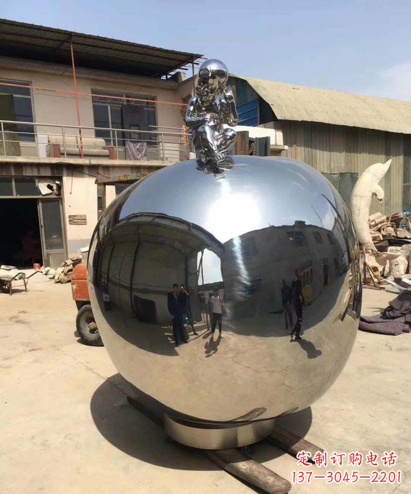 温州不锈钢苹果造型雕塑