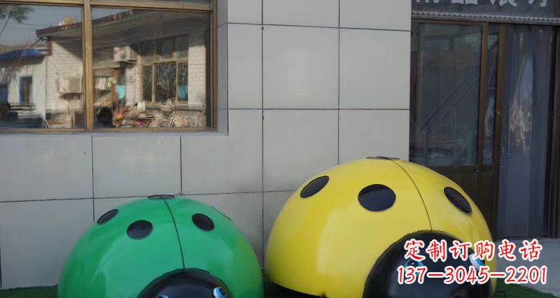 温州不锈钢瓢虫雕塑精致而富有艺术感