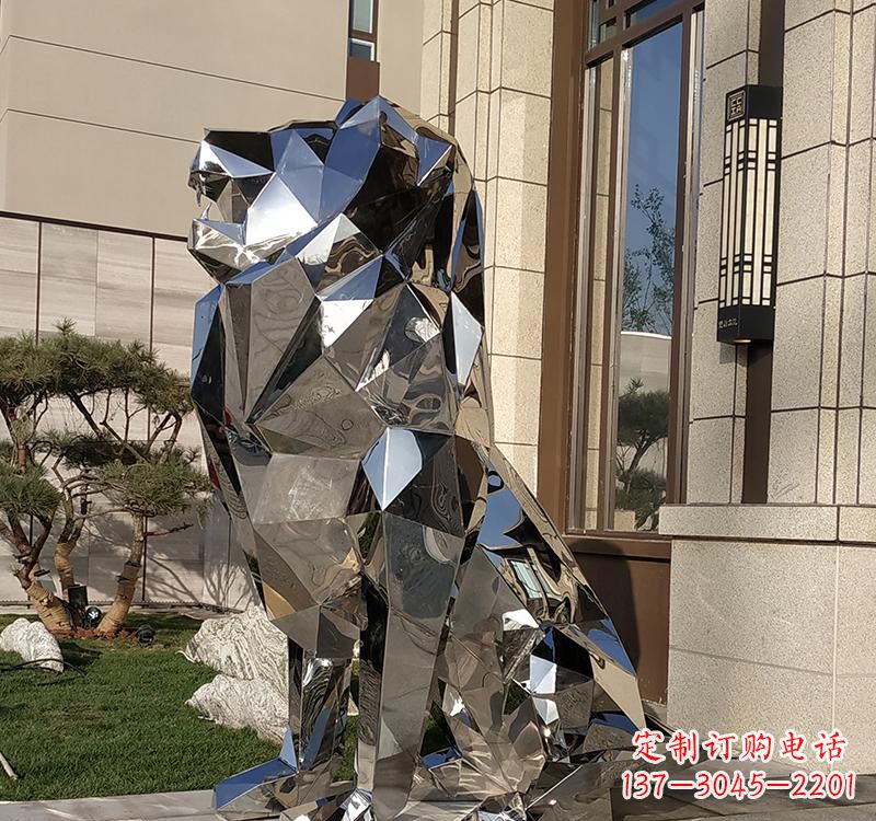 温州不锈钢狮子雕塑精美而又富有艺术感