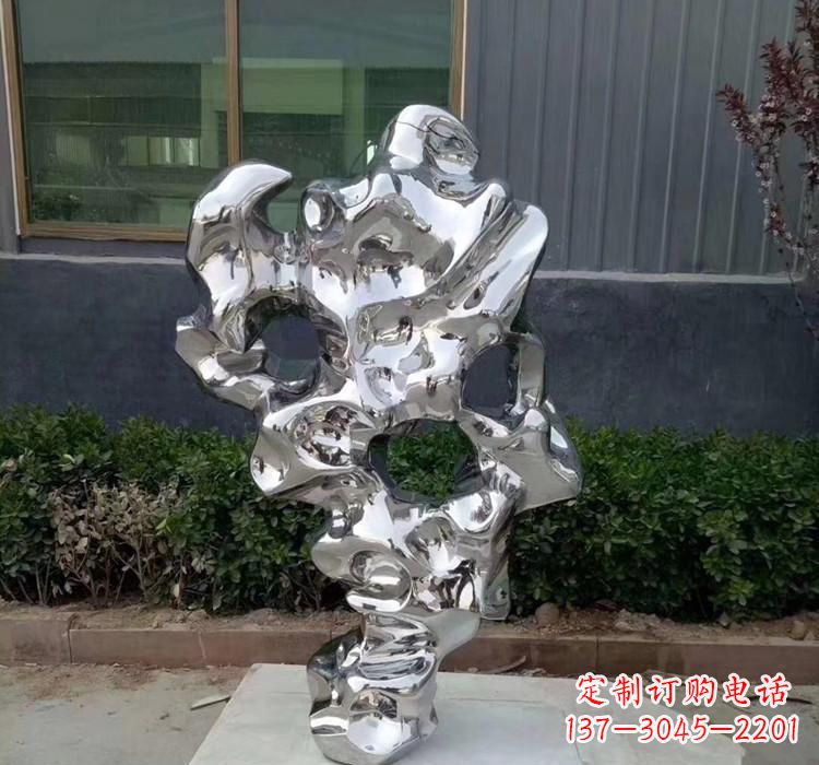 温州精美太湖石雕塑,给环境带来灿烂光彩