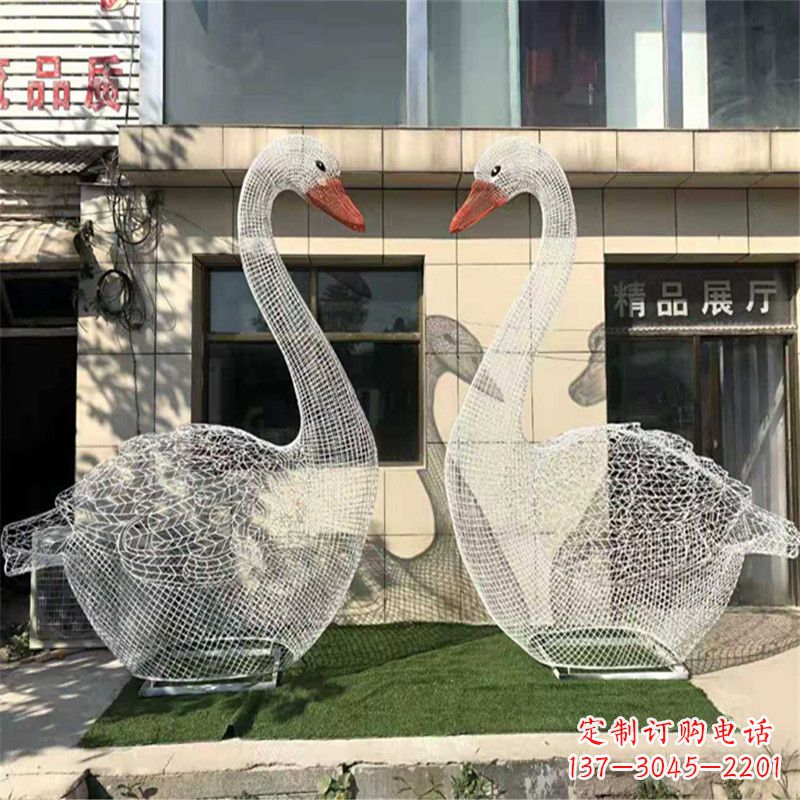 温州不锈钢缩翅网格天鹅一对经典雕塑的传奇之美