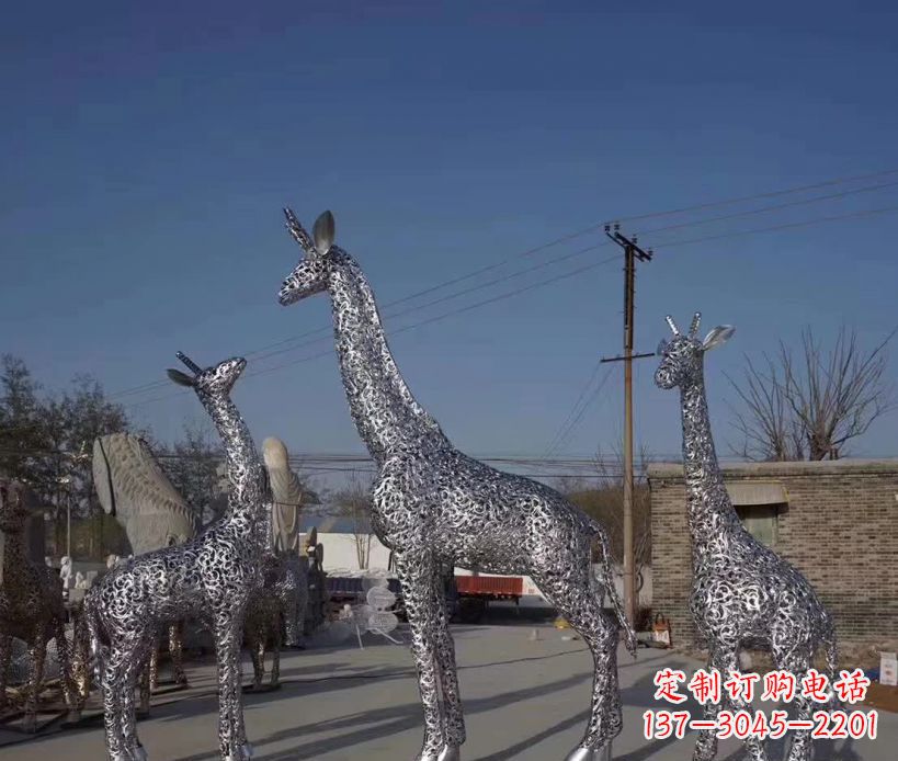 温州不锈钢镂空雕塑长颈鹿