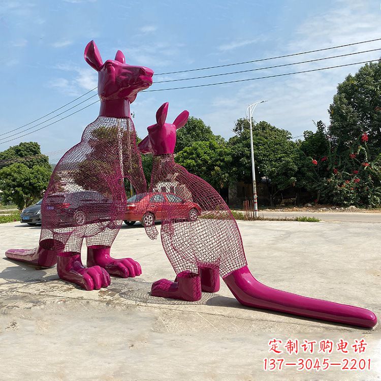 温州不锈钢袋鼠雕塑给公园带来美好景观