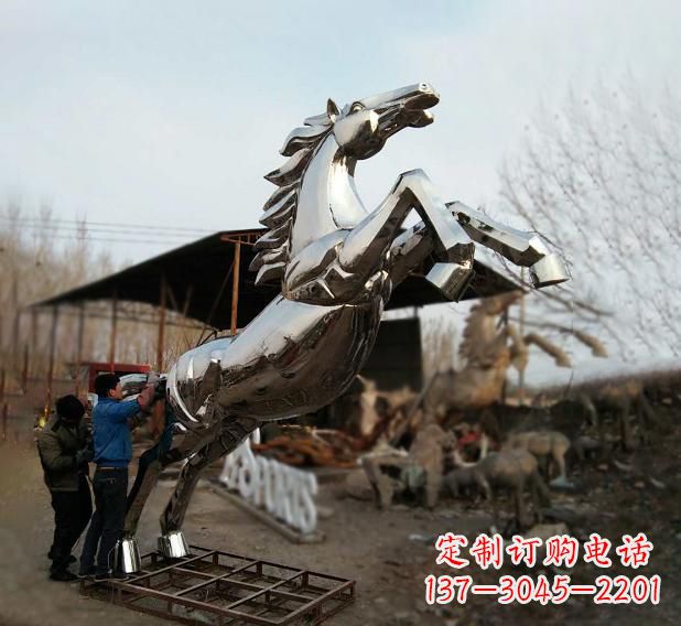温州不锈钢现代动物马雕塑