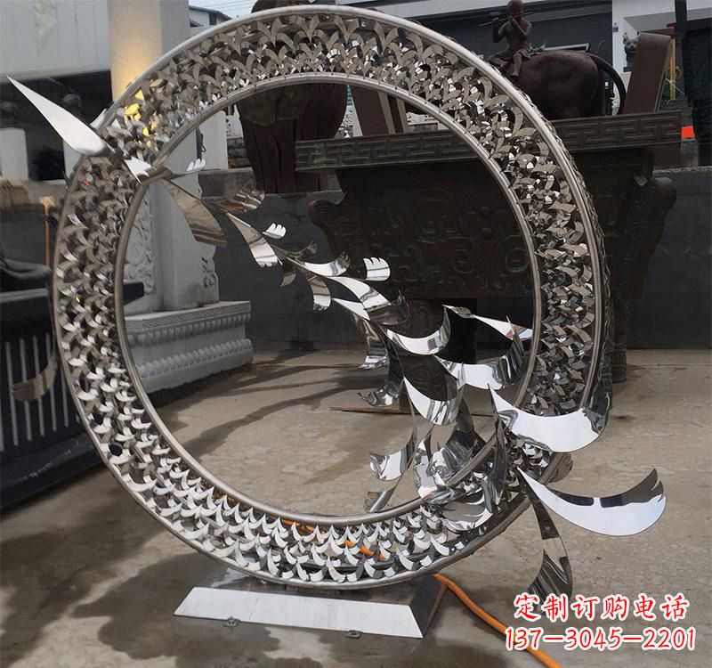 温州不锈钢现代圆环雕塑——铸就艺术精粹