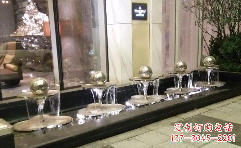 温州不锈钢小喷泉雕塑美丽之灵
