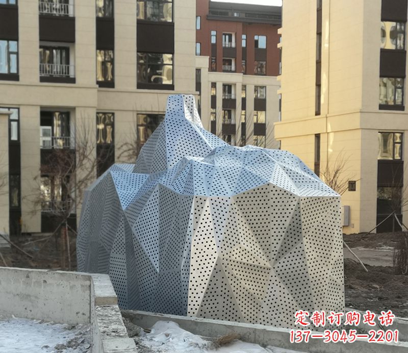 温州不锈钢小区假山雕塑雕塑点缀小区美景