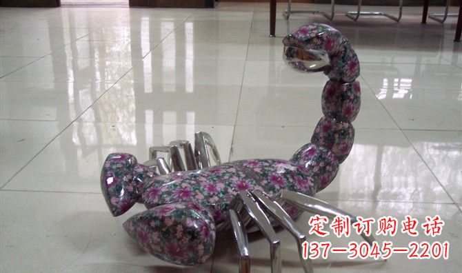 温州不锈钢蝎子摆件雕塑