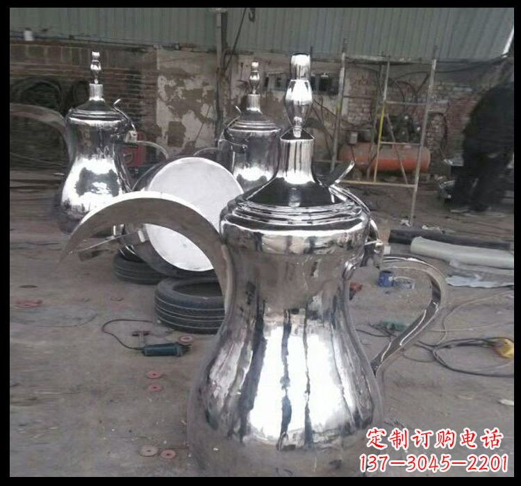 温州不锈钢园林抽象酒壶雕塑
