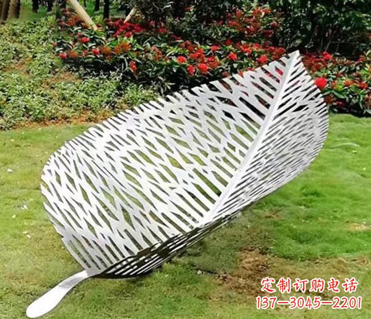 温州不锈钢园林镂空树叶雕塑 (2)