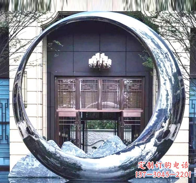 温州不锈钢圆环镜面雕塑