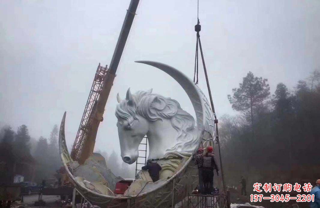 温州不锈钢月亮和马雕塑