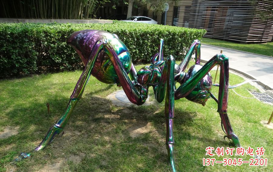 温州蜘蛛侠传递英雄激情的不锈钢雕塑