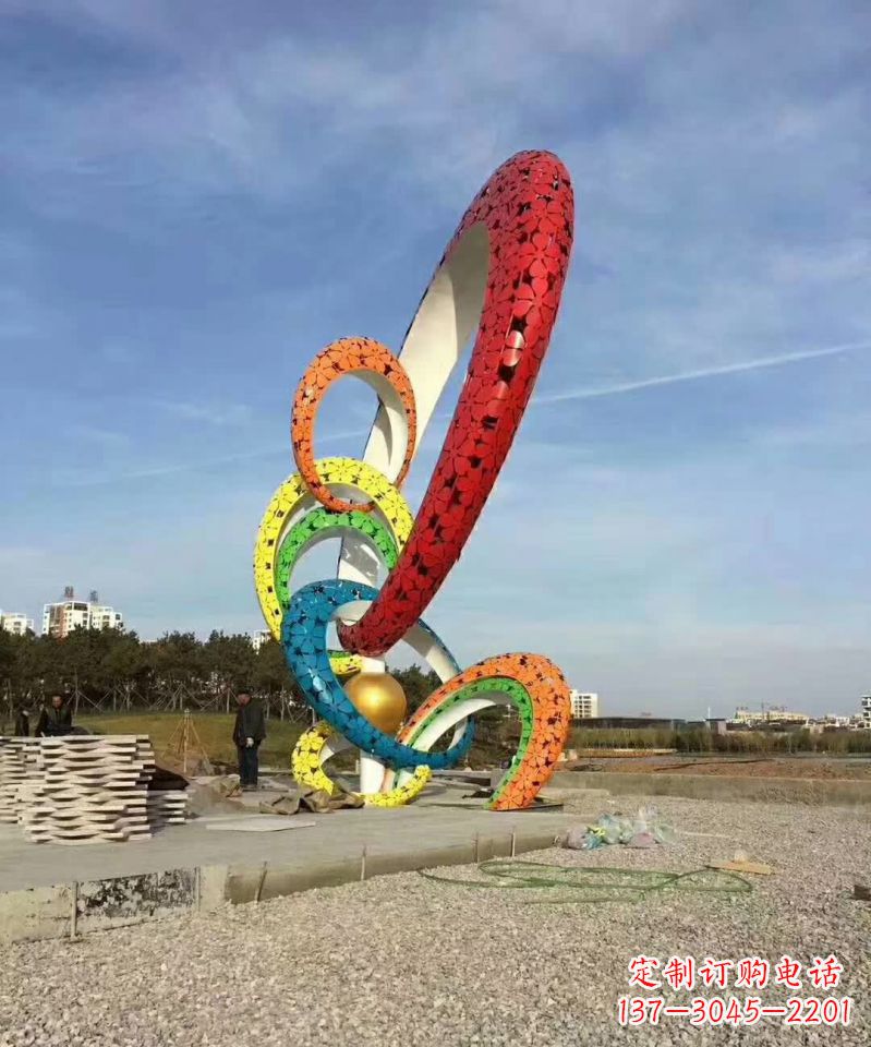温州彩色不锈钢抽象圆环雕塑1