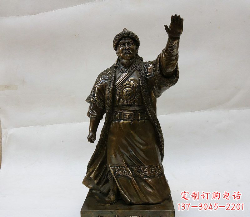 温州成吉思汗源自铜雕的传奇人物