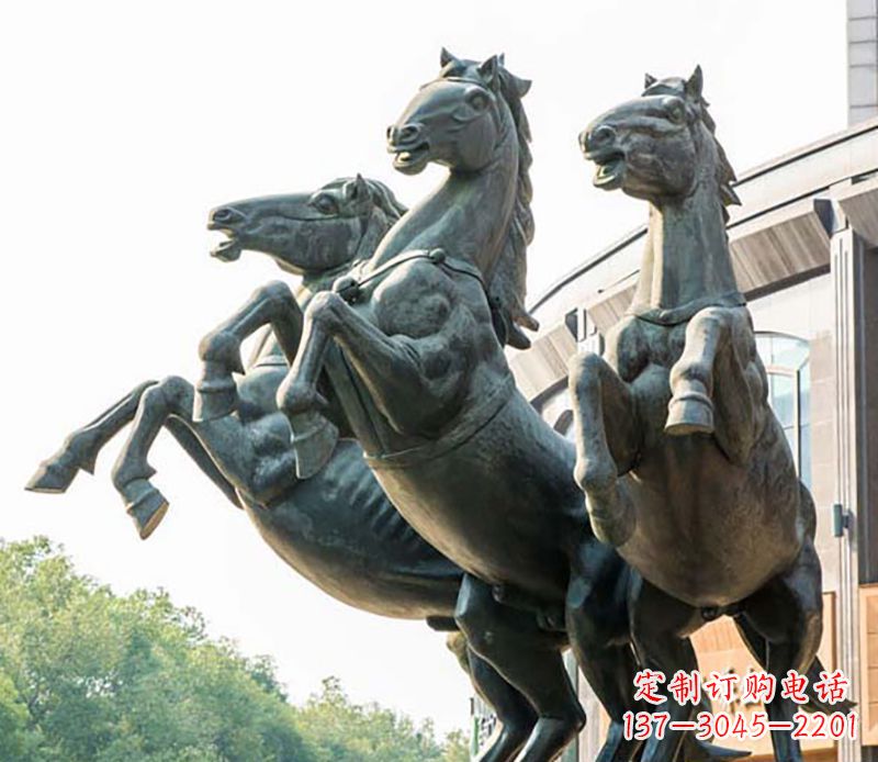 温州城市广场立马马群铜雕