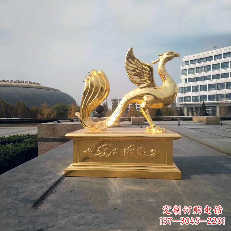 温州城市广场的朱雀雕塑
