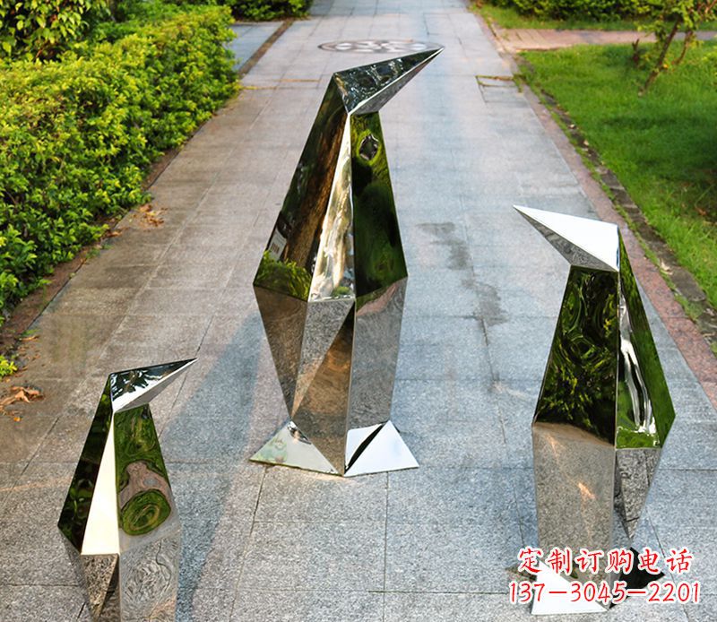 温州精致的抽象不锈钢企鹅雕塑