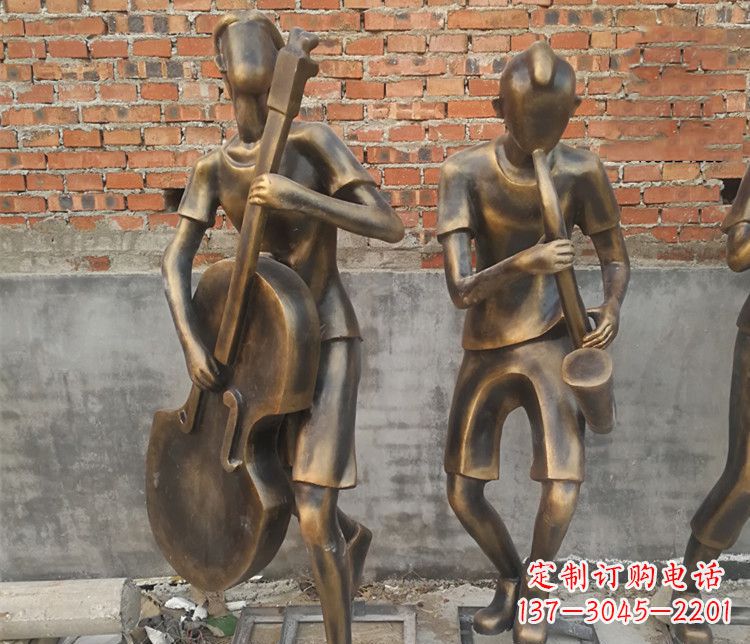 温州抽象吹萨克斯人物铜雕