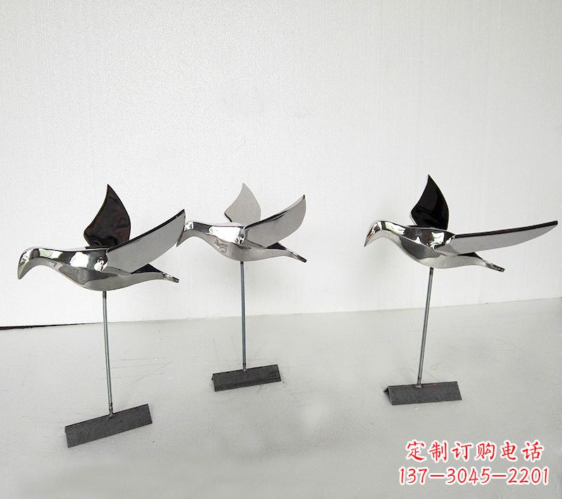 温州抽象的展翅鸽子不锈钢插件公园草坪草丛动物雕塑