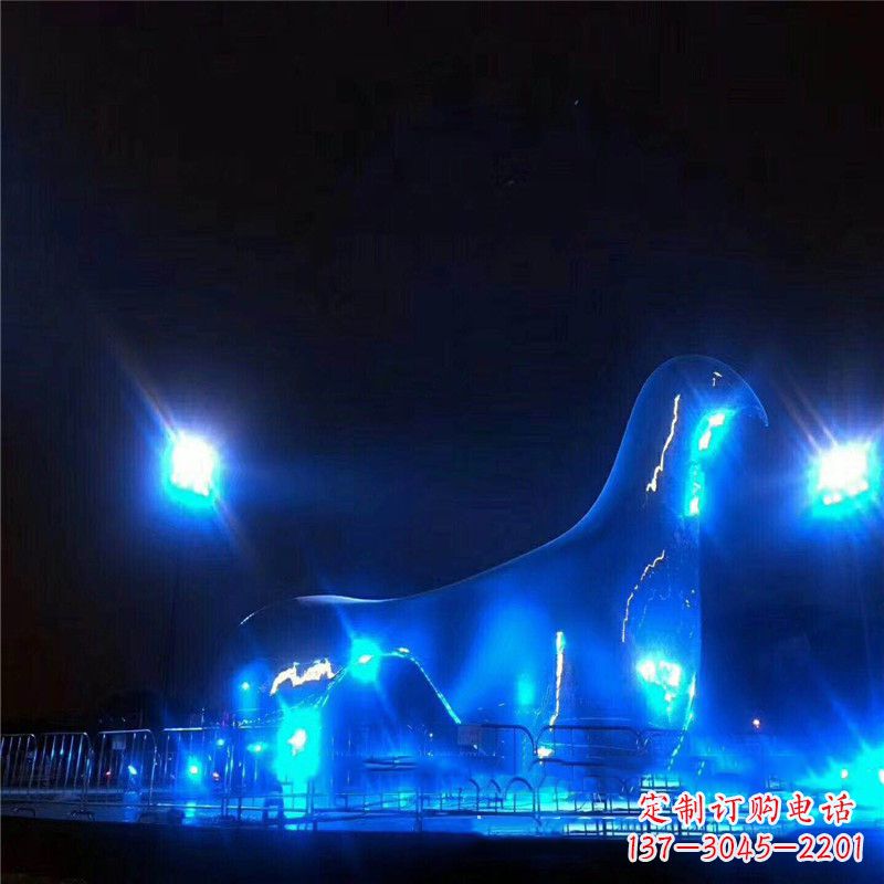 温州鸽子雕塑彰显夜景灯光之美