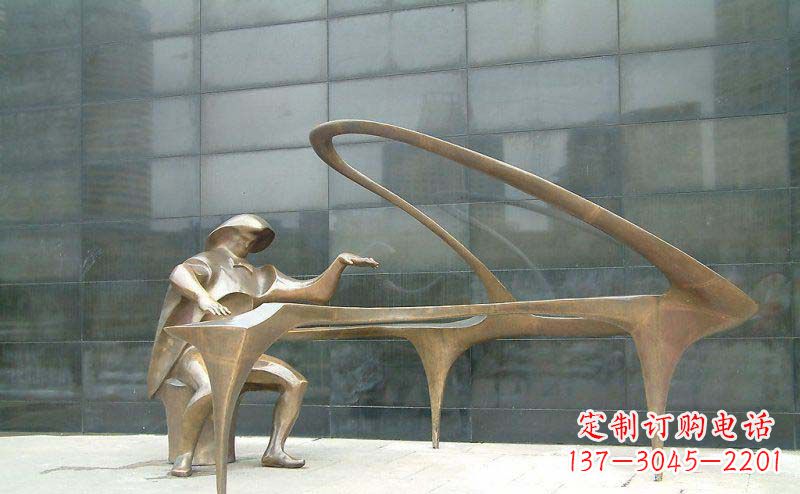 温州抽象人物弹钢琴街边景观铜雕