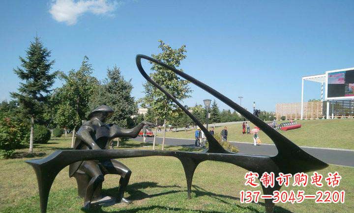 温州抽象人物弹钢琴铜雕