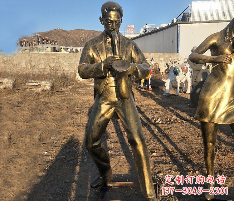 温州吹萨克斯音乐人物铜雕雕塑