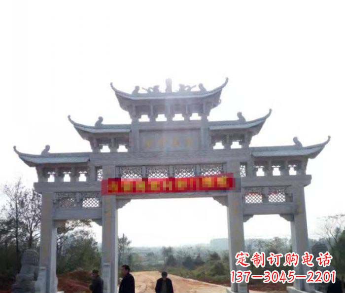 温州村庄三门石雕牌楼