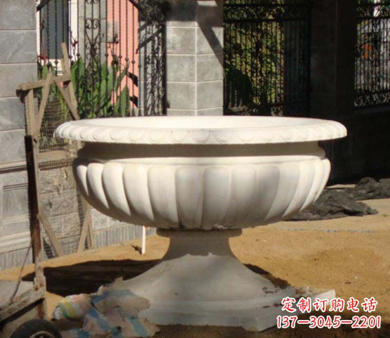 温州精美大理石花盆雕塑