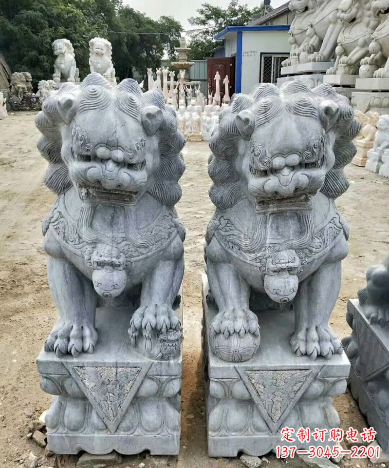 温州传统工艺精雕大理石狮子石雕塑