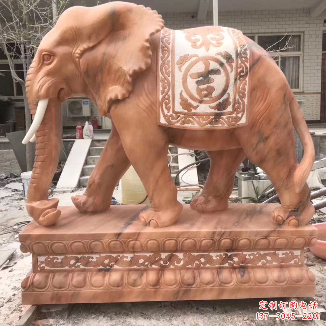 温州欣赏传统工艺精湛的大象雕塑
