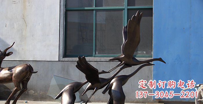 温州大雁飞翔铸铜雕塑