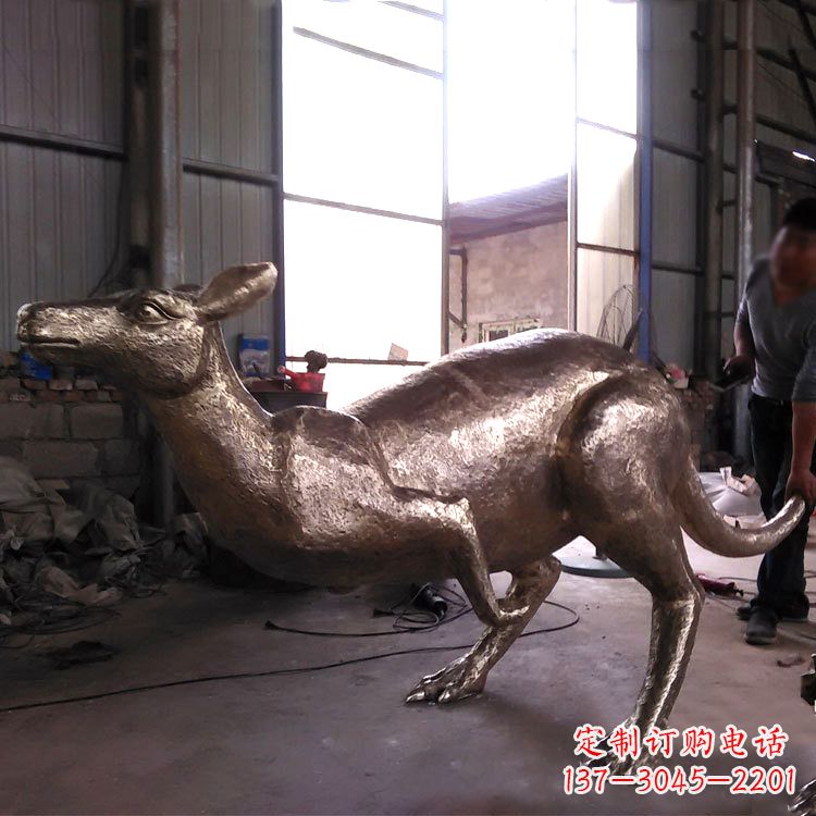 温州精美袋鼠纯铜雕塑