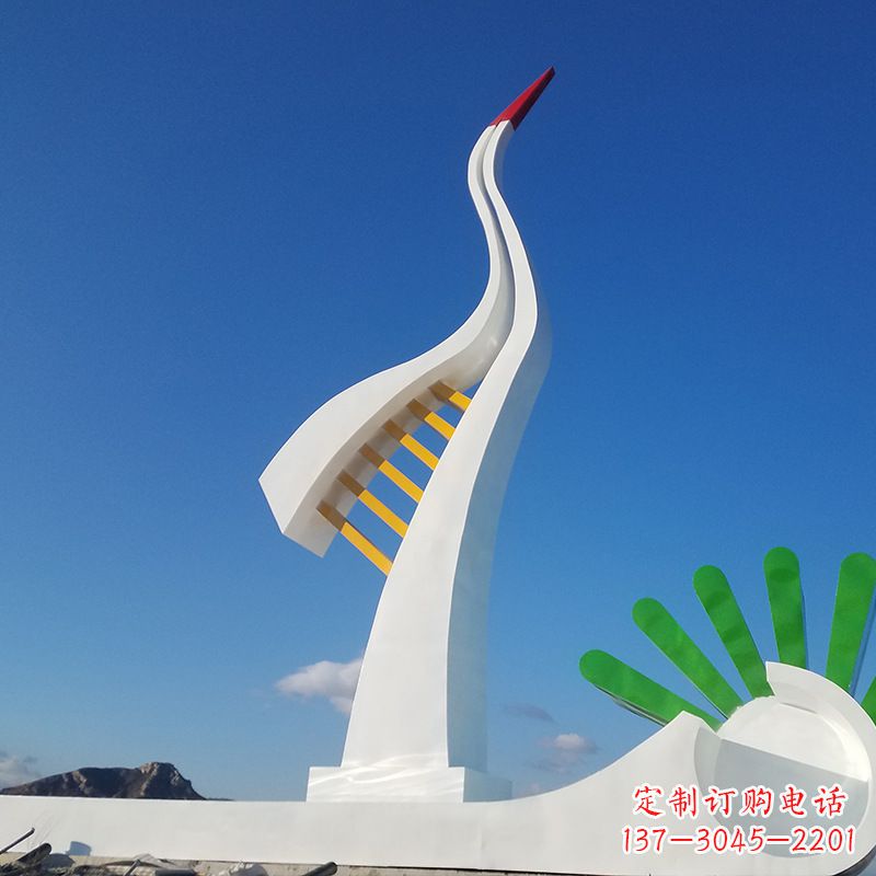 温州丹顶鹤的雕塑抽象