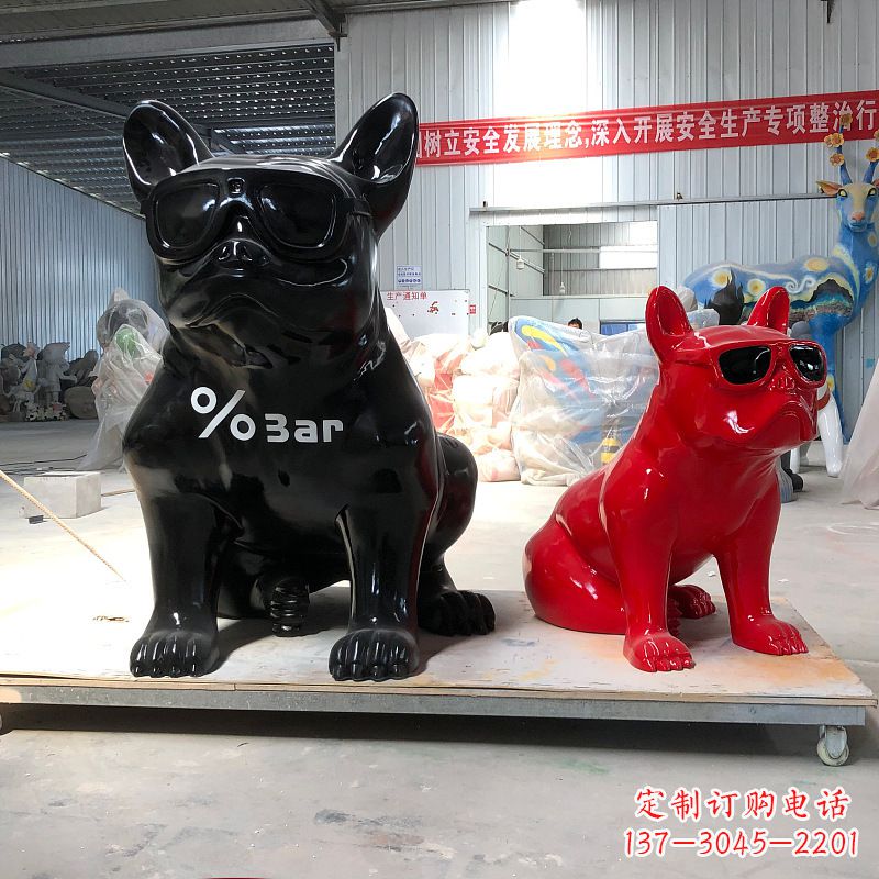 温州斗牛犬雕塑不锈钢公仔景观雕塑摆件