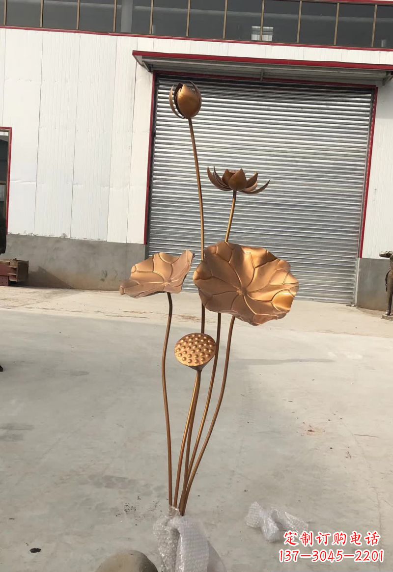 温州锻铜荷花雕塑112
