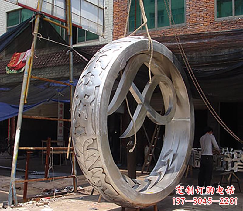 温州精致环形不锈钢景观雕塑