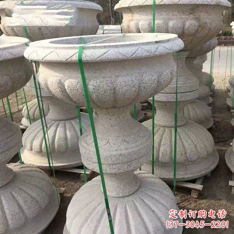 温州高墩砂岩石雕刻花盆精致技艺打造传统文化风韵