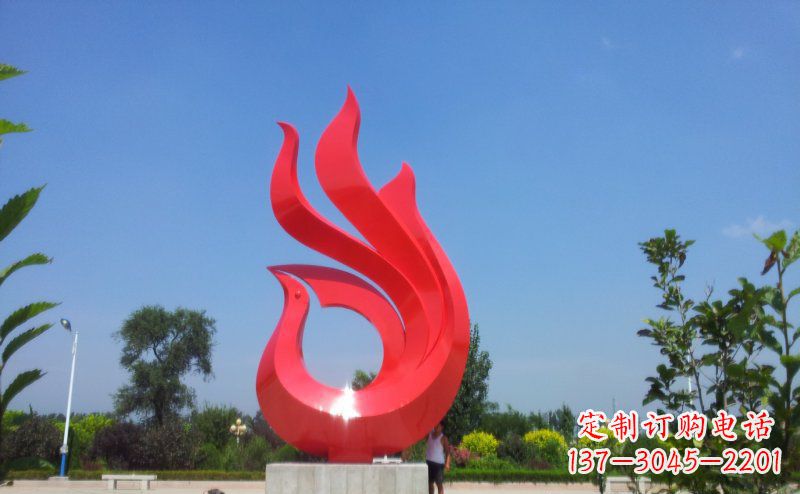 温州艺术荟萃的凤凰雕塑