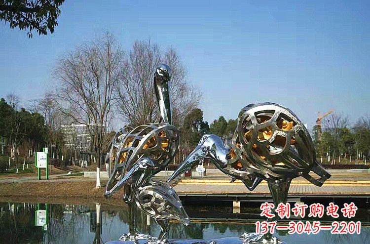 温州公园不锈钢丹顶鹤一家雕塑