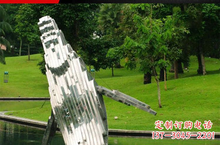 温州温馨活泼的不锈钢动物企鹅雕塑
