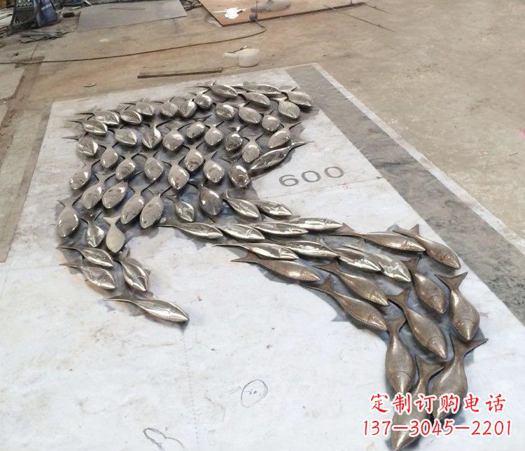 温州公园不锈钢动物鱼群雕塑