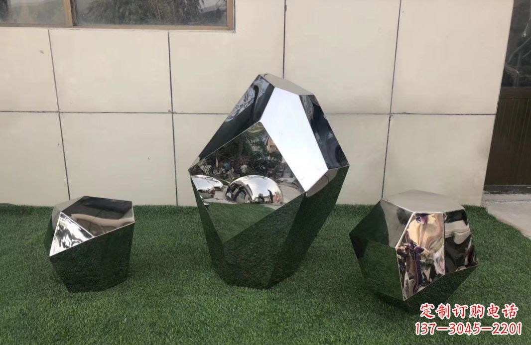 温州高质感不锈钢鹅卵石雕塑